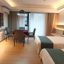森昊商务酒店(重庆北站龙头寺公园地铁站店)