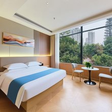 铂尔蔓智能酒店(四川文理学院罗浮广场店)