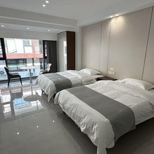 夕阳小筑民宿(张家界西站店)