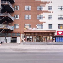 程皓酒店(北京三环肿瘤医院十里河地铁站店)