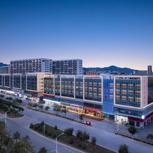 四会大旺华美达酒店(中兴商业广场店)
