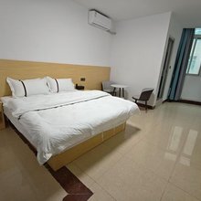 富民安居公寓