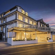 大理落日海景民宿