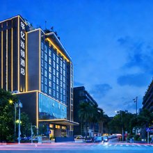 华亿连锁酒店(武汉大学小洪山地铁站店)