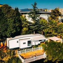 春即湖景房车Holiday camp营地