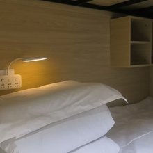 一家人旅舍(南通火车站万象城店)