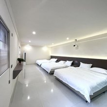 静新民宿(开封大宋武侠城店)