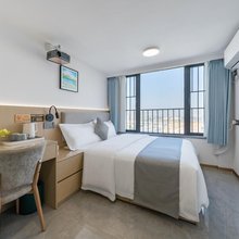 云悦公寓(广州白云亭岗地铁站店)