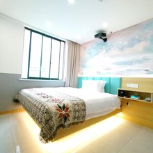 悠米全屋智能民宿(南京新街口地铁站店)