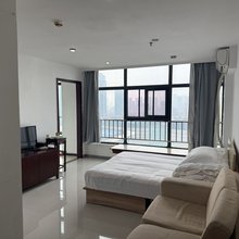 天佑关爱旅馆(武汉协和医院中山公园地铁站店)