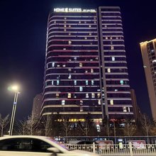 艾·旅Ai Lu Guesthouse智能LOFT海景影音民宿(国际博览中心店)