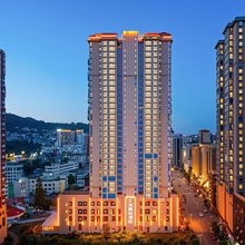 久龙壹品酒店(赫章夜郎广场店)