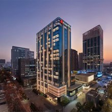 西安高新区万豪酒店(丈八四路地铁站店)