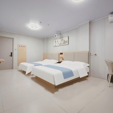 开封丨赫冉民宿(铁塔公园河南大学店)