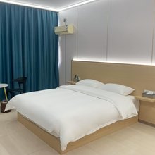 锐达精品酒店(大化汽车总站店)