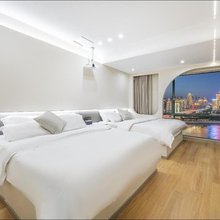星畔江景公寓(解放碑步行街店)