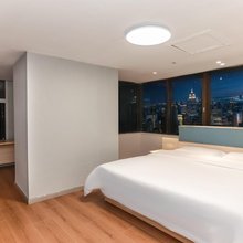 橙优客酒店(金牛万达广场店)