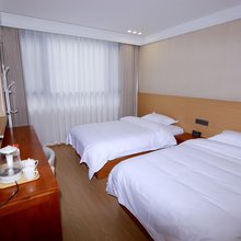 剑阁芸峰酒店