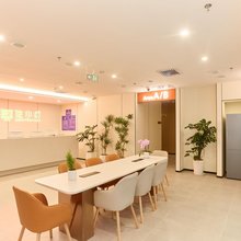 住小叮酒店(北京万达CBD国贸地铁站店)