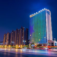 含舍·美素酒店(漯河高铁西站万达店)