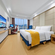 亦爱·电竞酒店(巴中巴人广场店)