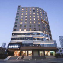雅斯特酒店(武汉岳家嘴地铁站店)