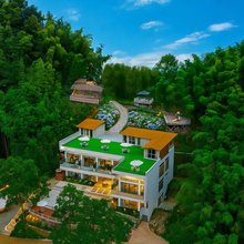 花水湾千竹里·雲上汤泉民宿