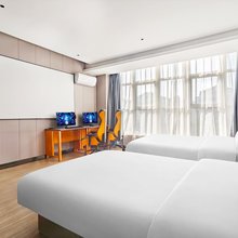 亚信电竞酒店(江宁盛江商业街店)