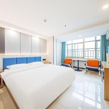 兰州际枫优选酒店(西关地铁站兰大二院店)