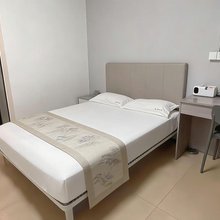 鑫玥旅馆(光明城高铁站长圳地铁站店)