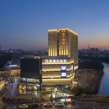 桔子酒店(苏州工业园区金鸡湖西墅浦路北地铁站店)