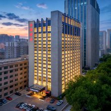 西安凤城金座酒店(凤城二路青少年中心地铁站店)