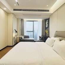 沃尔达公寓(锦华万达中港广场店)