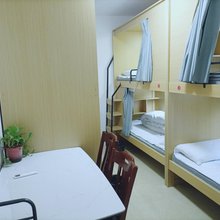 喜相逢青年旅舍(郑州高铁东站店)