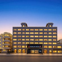 R ROYALSS HOTEL美豪酒店(漯河新天地步行街店)