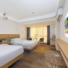 泊欣民宿(开封清明上河园店)