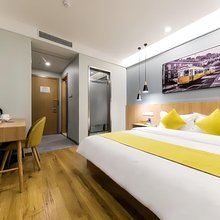 榴莲小星酒店(上海汽车城店)
