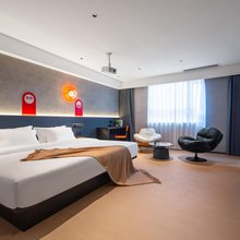 懒虫无人酒店(佛山千灯湖西约地铁站店)