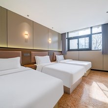 上海紫都宾馆(龙阳路地铁站店)