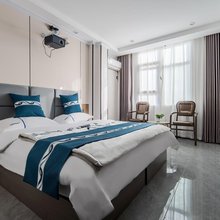 临潼美都影咖酒店(西安兵马俑西花园地铁站店)