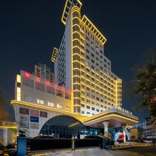 雪绒花酒店(郑州丹尼斯大卫城省人民会堂店)