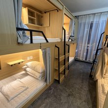 暖暖的风之家纯女青旅(黄兴广场地铁站IFS国金中心店)