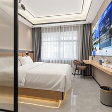 木棉湾影音公寓(世界之窗白石洲地铁站店)