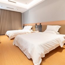 乐恺快捷酒店(淄博红叶柿岩店)