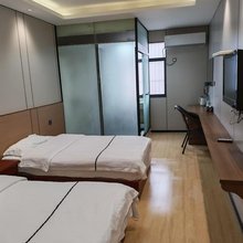 霍邱华东宾馆
