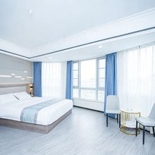 桃江格莱风尚酒店(灰山港站店)
