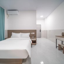 铂栖商务住宿(细斯龙店)