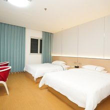 瑞莱客思酒店(国际会展京基百纳广场店 )