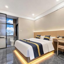 铂爵商务公寓(东坑角社店)