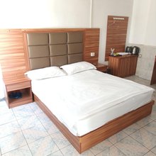 荣盛公寓(银湖路店)